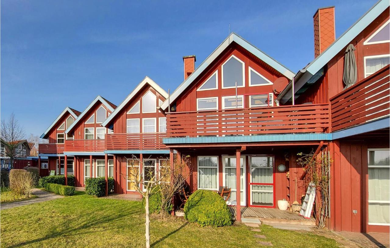 2 Bedroom Amazing Home In Plau Am See Exterior foto